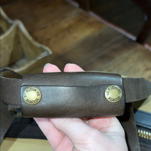 Filson Small Rugged Twill Duffel Bag in Camel Color - Picture 3 of 14